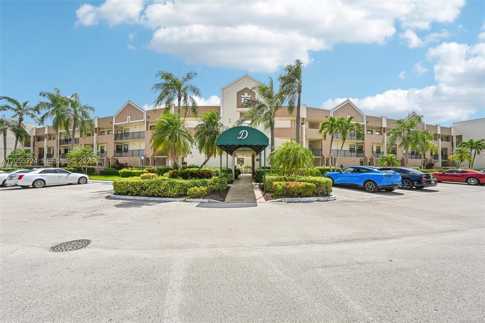 7468 Fairfax Dr # 302, Tamarac, FL 33321 — zdjęcie 3