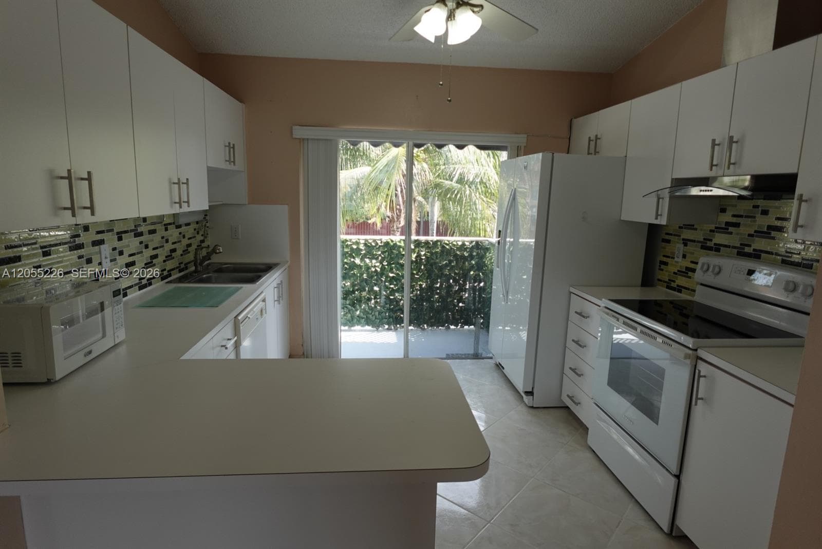 7030 NW 173rd Dr # 1602, Hialeah, FL 33015 — zdjęcie 4