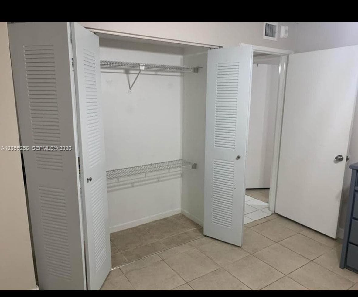 1221 SW 122nd Ave # 105, Miami, FL 33184 — zdjęcie 3