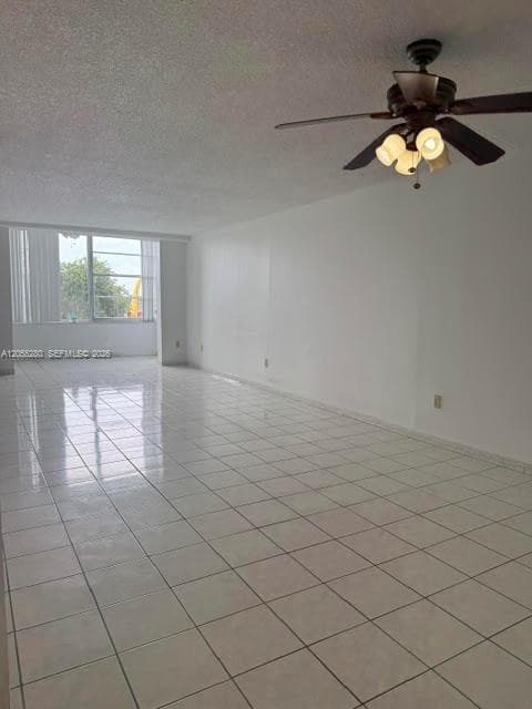 7345 W 4th Ave # 404, Hialeah, FL 33014 — zdjęcie 4