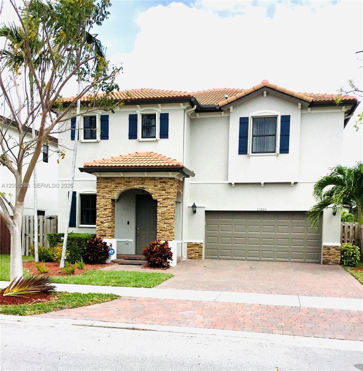 11601 SW 232nd Ln, Homestead, FL 33032