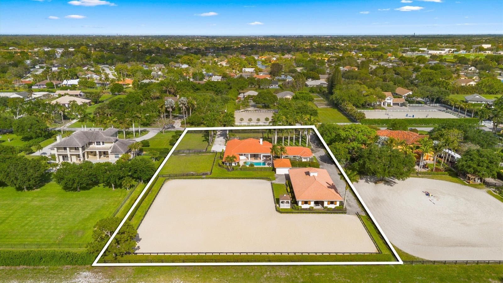 14594 DRAFT HORSE Lane # Barn, Wellington, FL 33414