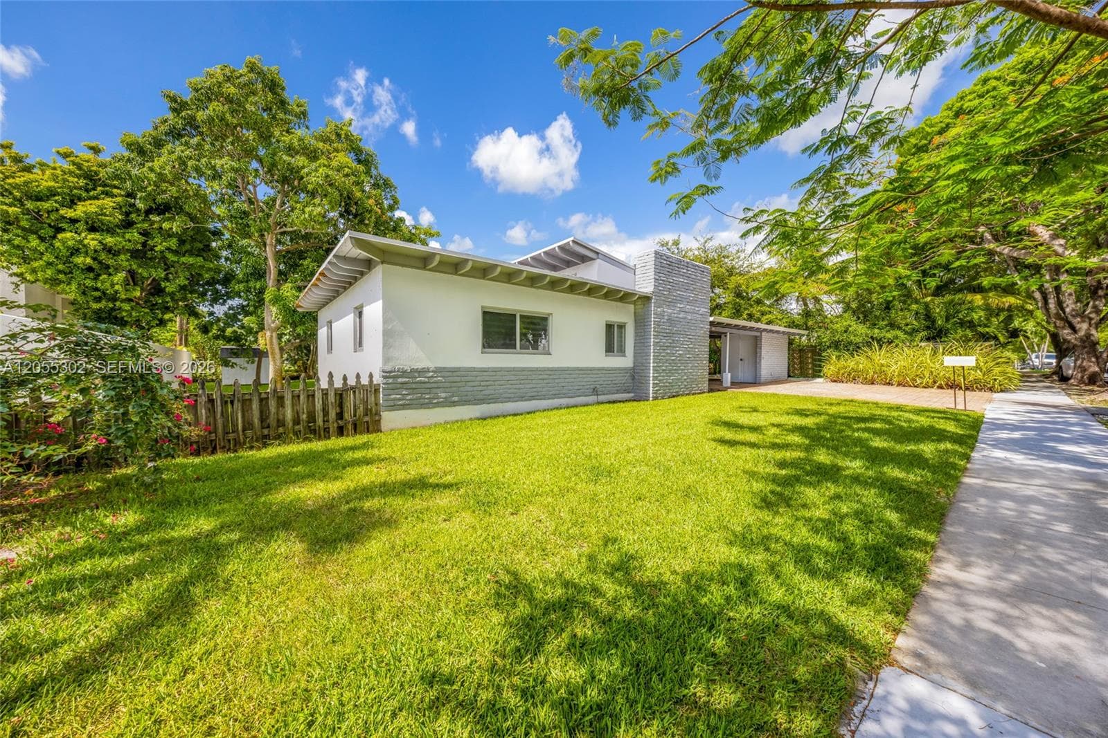 910 NE 81st St, Miami, FL 33138 — zdjęcie 3