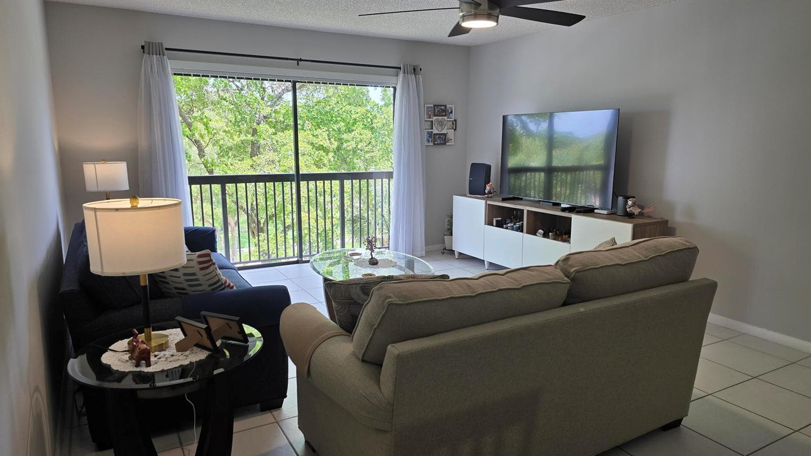 4965 E SABAL PALM Boulevard # 403, Tamarac, FL 33319 — zdjęcie 2
