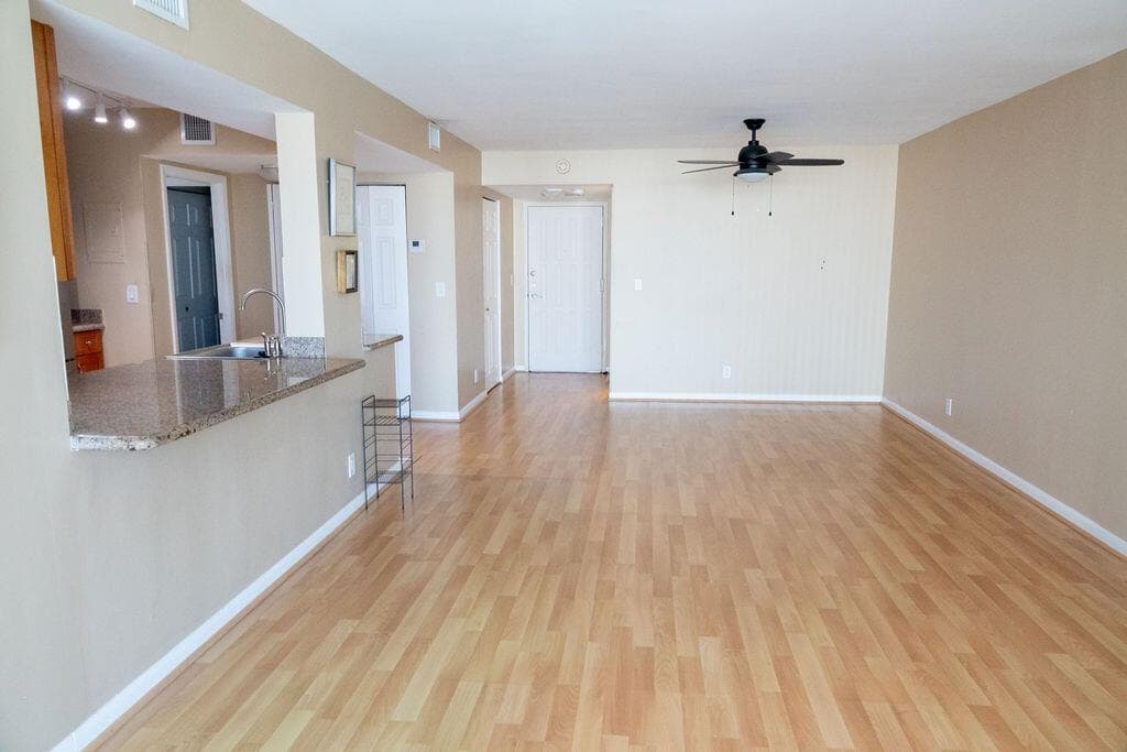 200 LESLIE Drive # 819, Hallandale Beach, FL 33009 — zdjęcie 5