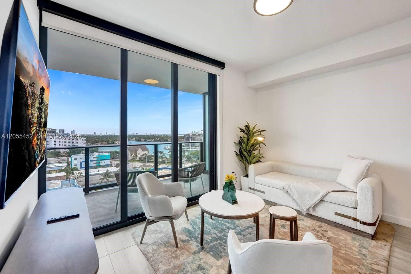 580 72ND # 1004, Miami Beach, FL 33141 — zdjęcie 5