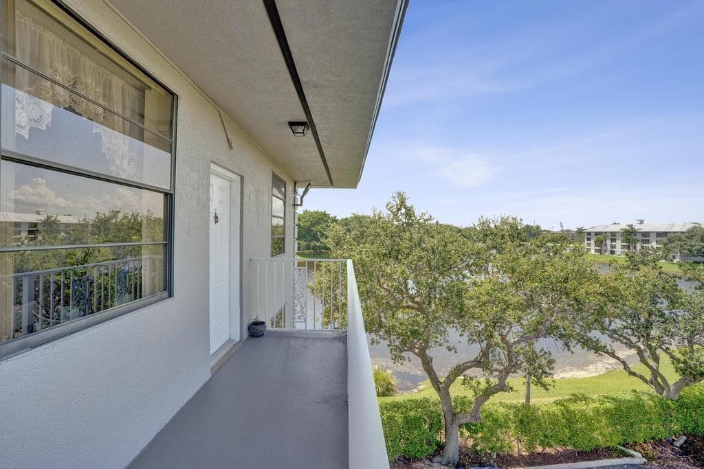 1524 Whitehall Drive # 406, Davie, FL 33324 — zdjęcie 3