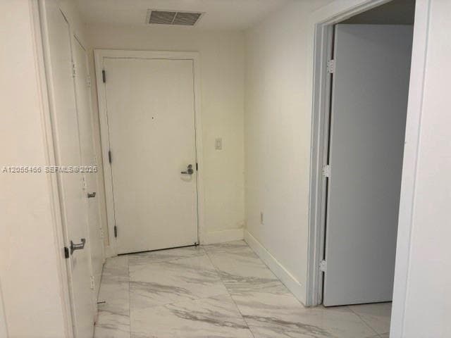 1050 Brickell Ave # 1520, Miami, FL 33131 — zdjęcie 3