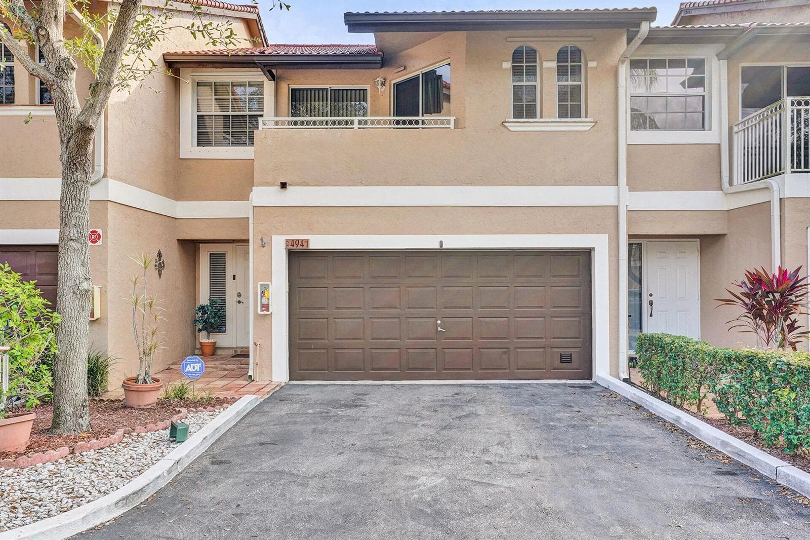 4941 Riverside Drive, Coral Springs, FL 33067 — zdjęcie 2