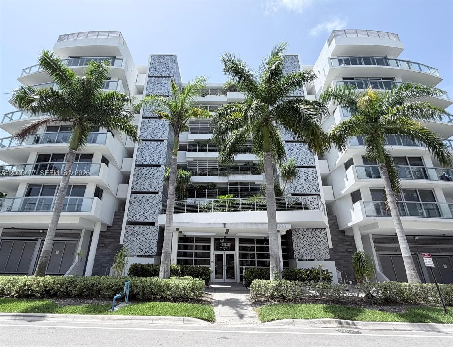 1100 100th St # 606, Bay Harbor Islands, FL 33154