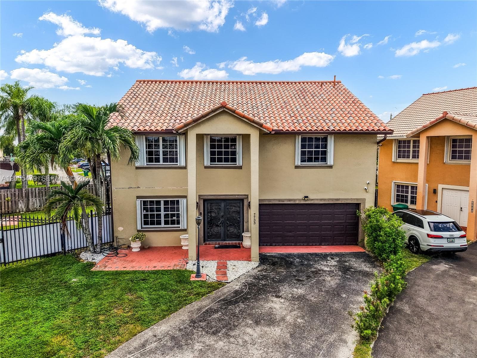 7733 NW 192 St, Hialeah, FL 33015 — zdjęcie 2