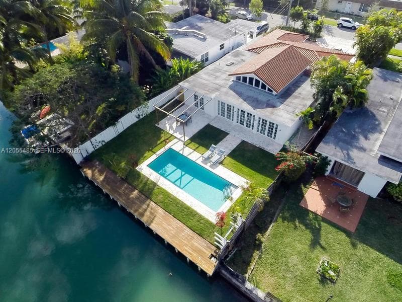 1365 DAYTONIA RD, Miami Beach, FL 33141 — zdjęcie 5