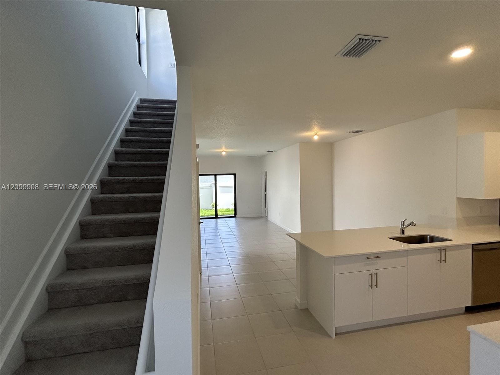 3000 Park Pl, Dania Beach, FL 33312 — zdjęcie 3