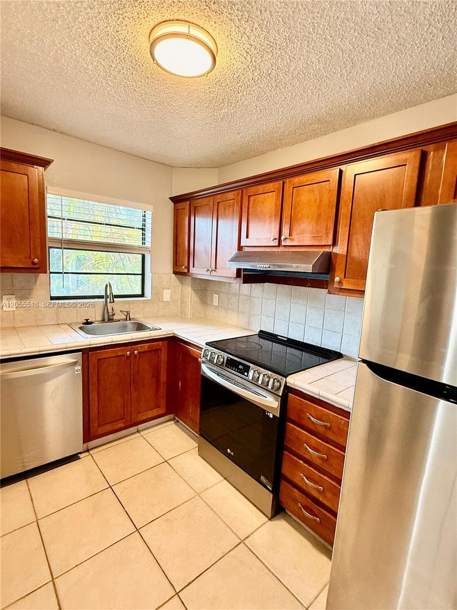 200 Jacaranda Country Club Dr # 4B, Plantation, FL 33324 — zdjęcie 5
