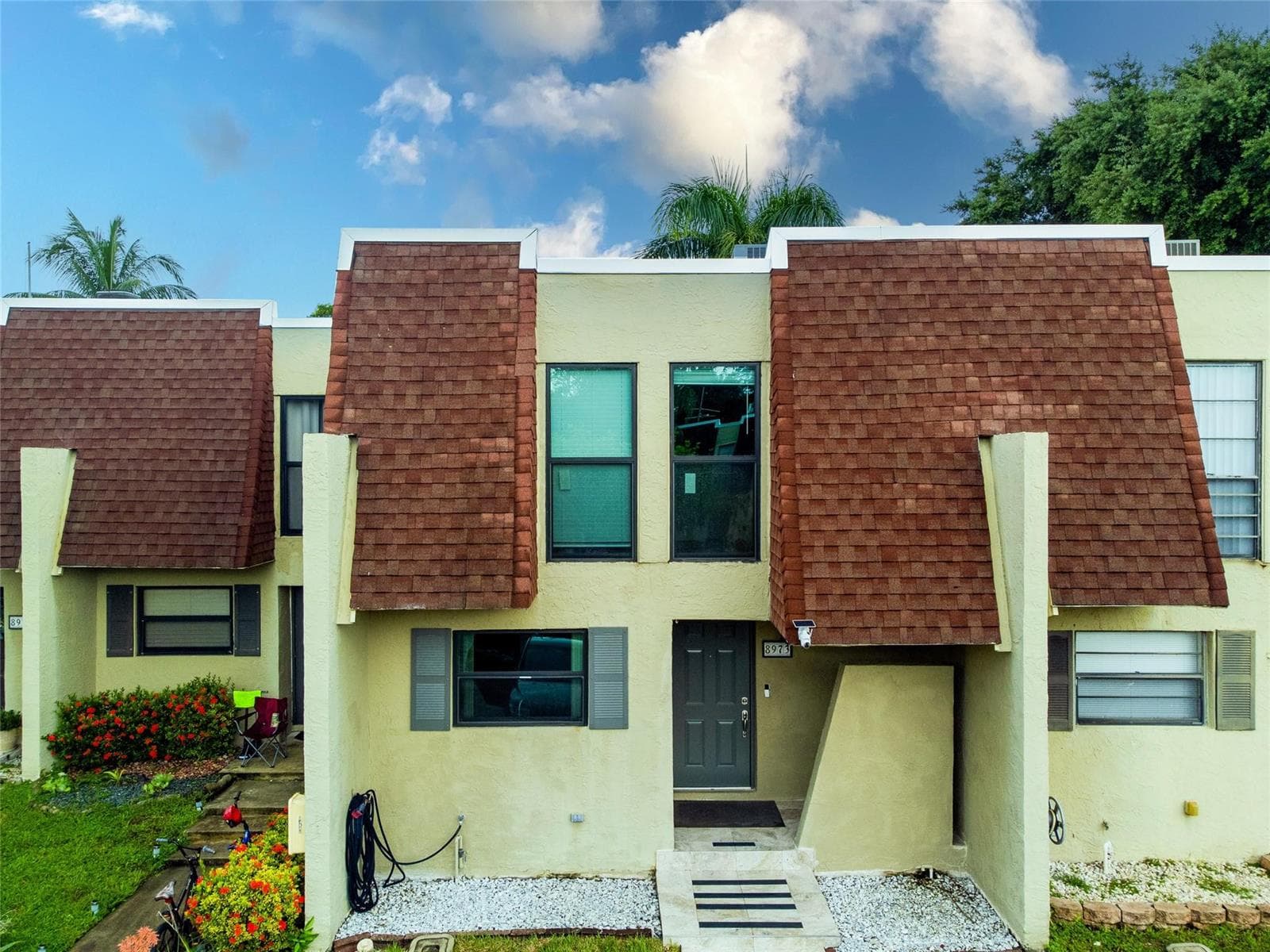 8973 Palm Tree Lane, Pembroke Pines, FL 33024