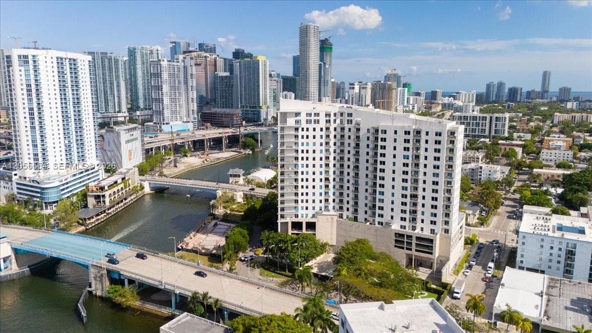 10 SW South River Dr # 806, Miami, FL 33130 — zdjęcie 3