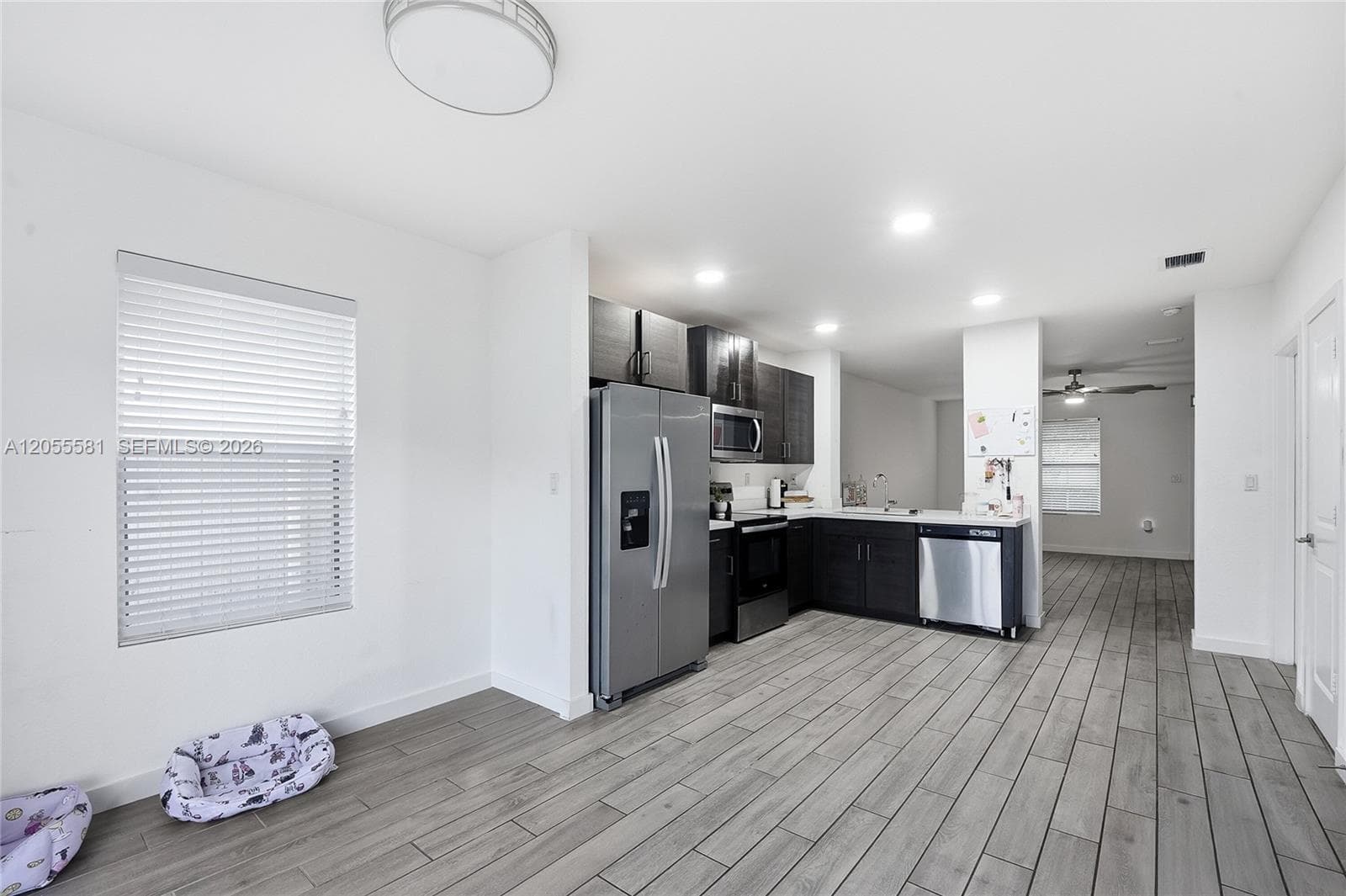 427 NE 6th Ct, Florida City, FL 33034 — zdjęcie 3