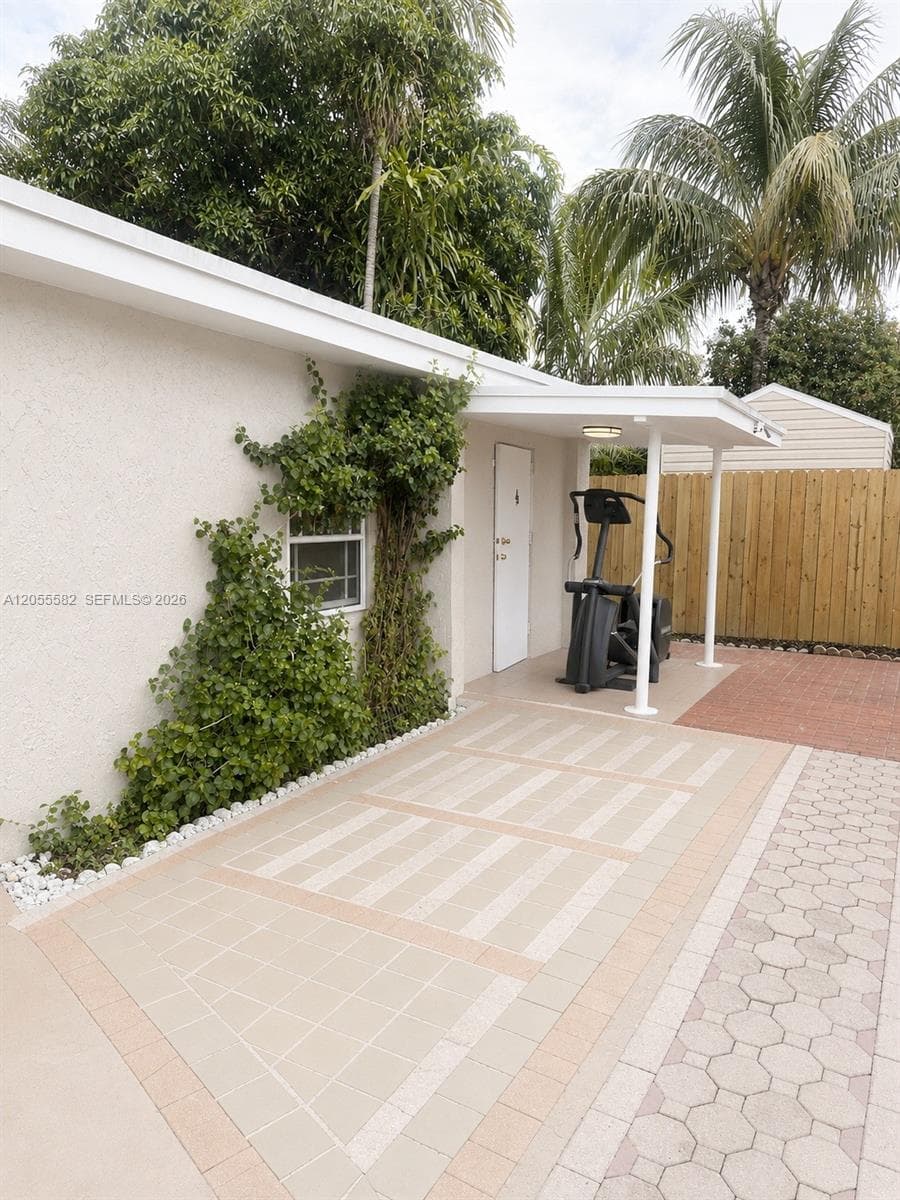2021 SW 57th Ct # 1, Miami, FL 33155 — zdjęcie 2