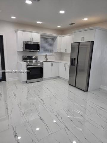 775 NW 83 Street, Miami, FL 33150 — zdjęcie 3