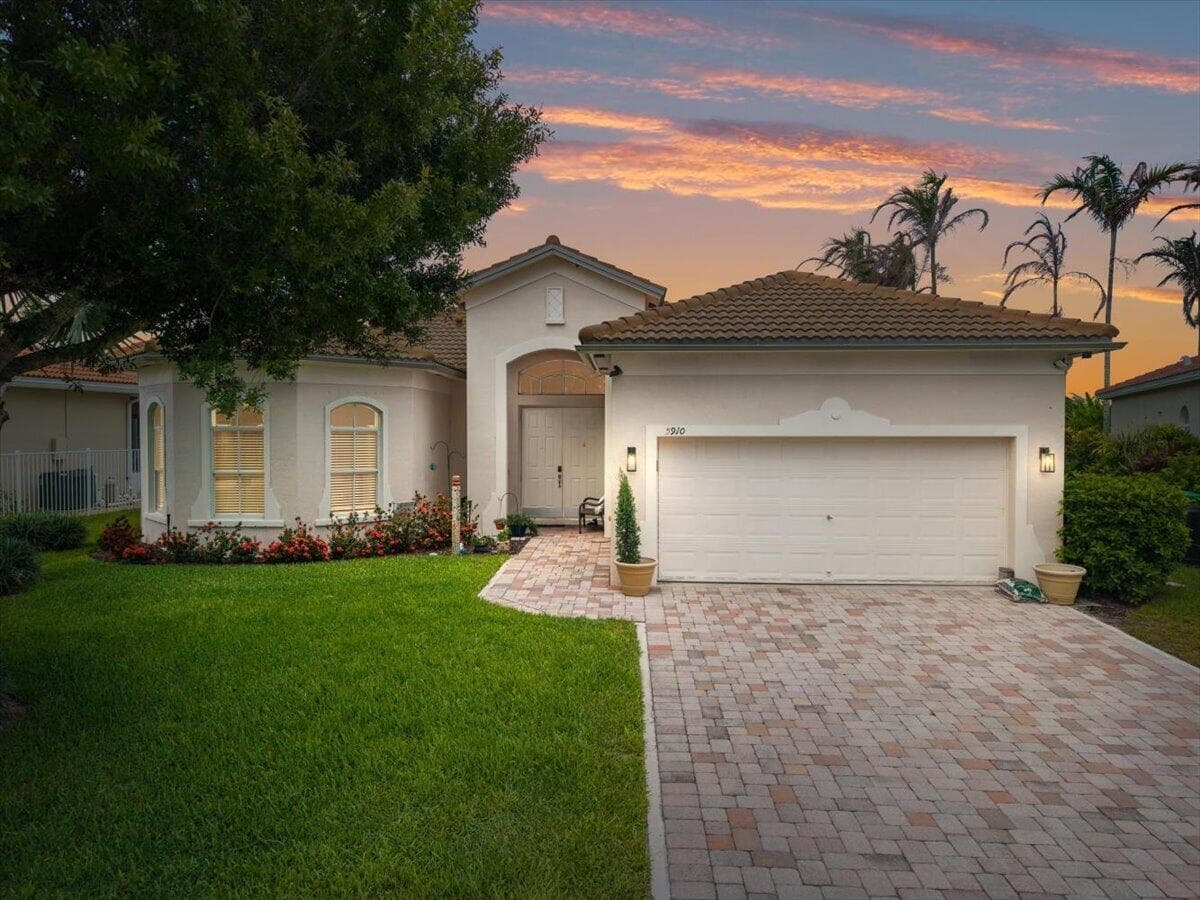 5910 Nicole Lane, Fort Pierce, FL 34951