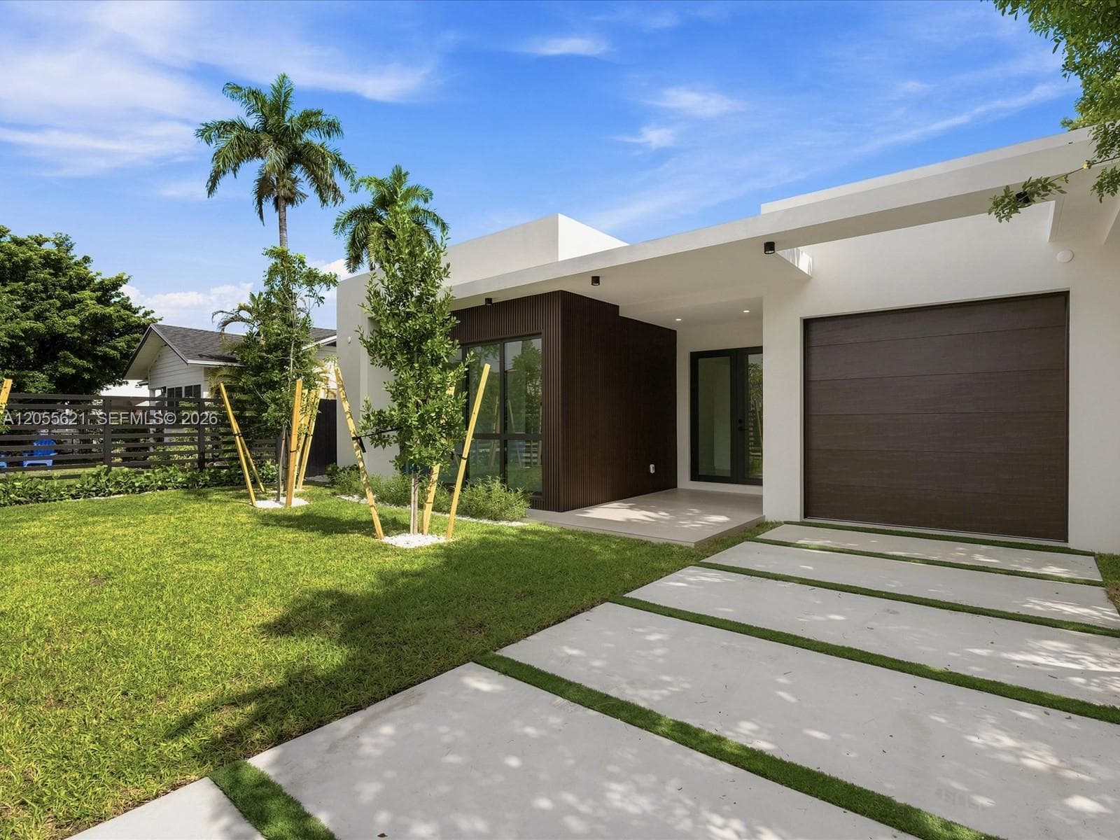 1621 SW 11th Ter, Miami, FL 33135 — zdjęcie 2