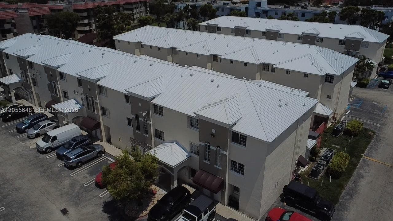 12015 SW 14 ST # 301-C, Miami, FL 33184 — zdjęcie 2