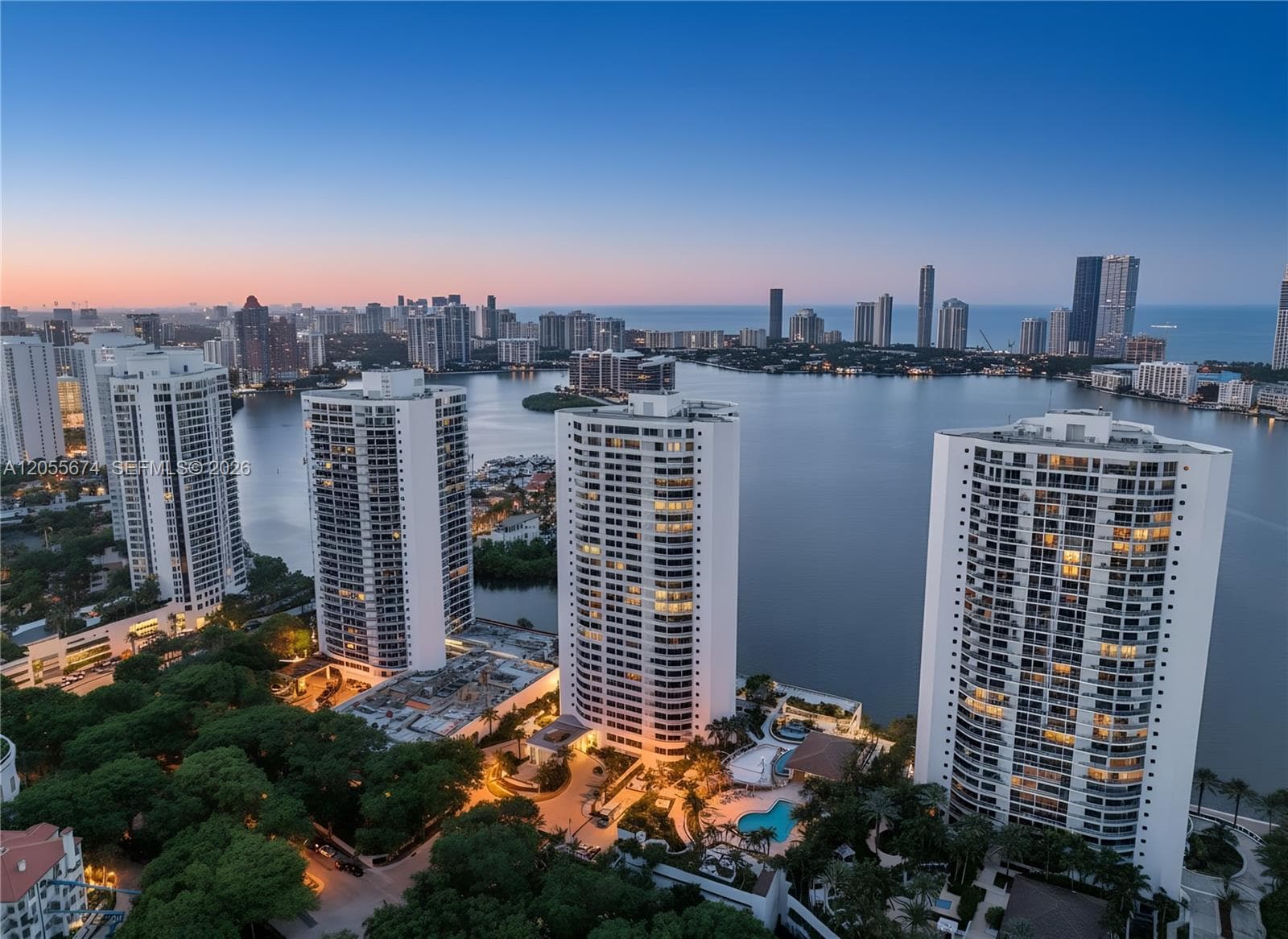 3000 Island Blvd # 505, Aventura, FL 33160