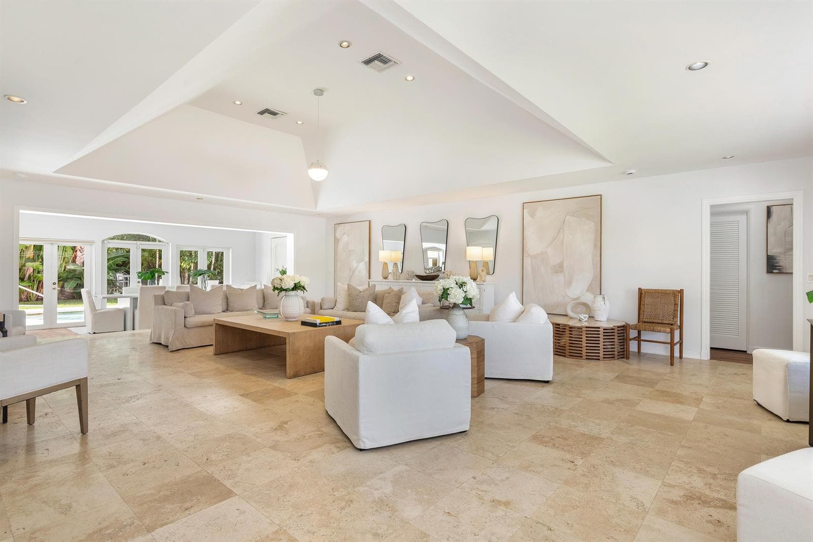235 Ocean Terrace, Palm Beach, FL 33480 — zdjęcie 2