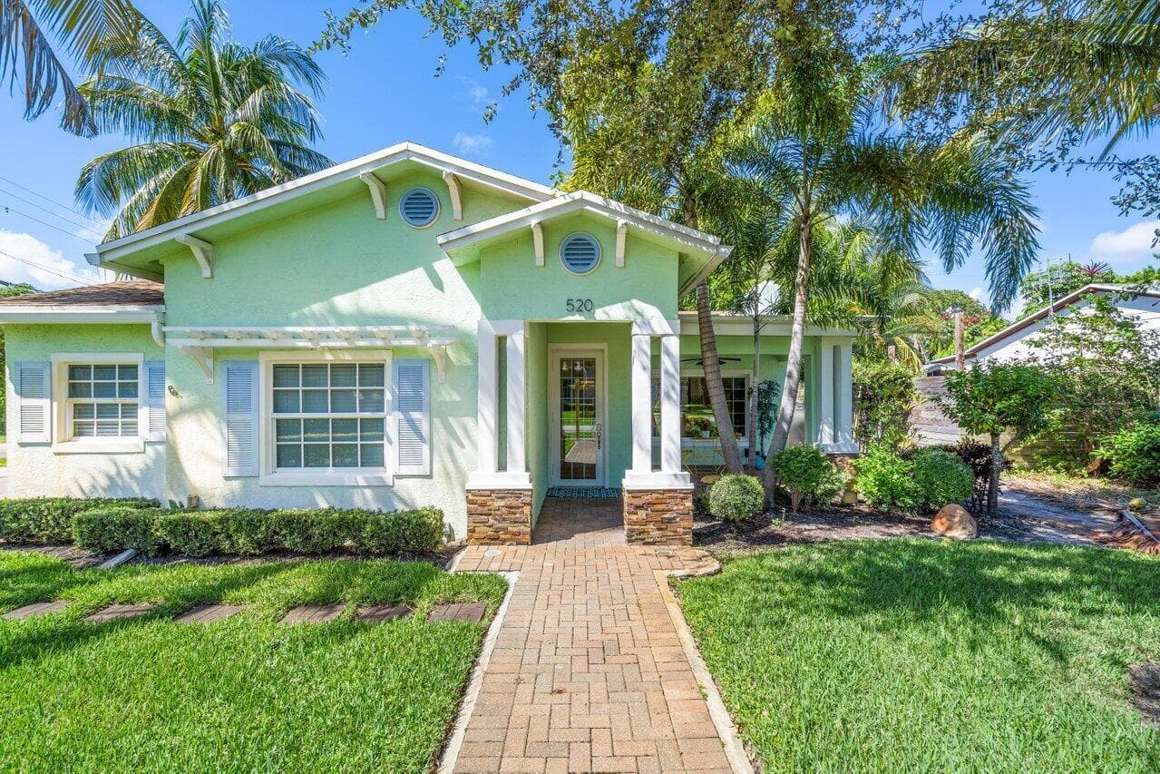 520 NE 3RD Avenue, Delray Beach, FL 33444