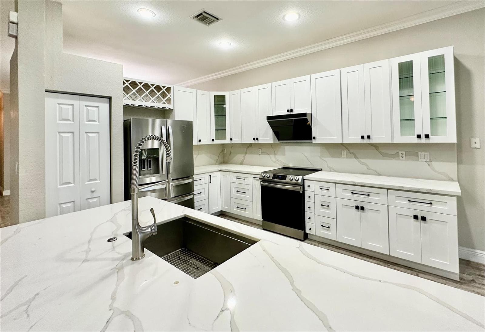 4109 W WHITEWATER Avenue, Weston, FL 33332