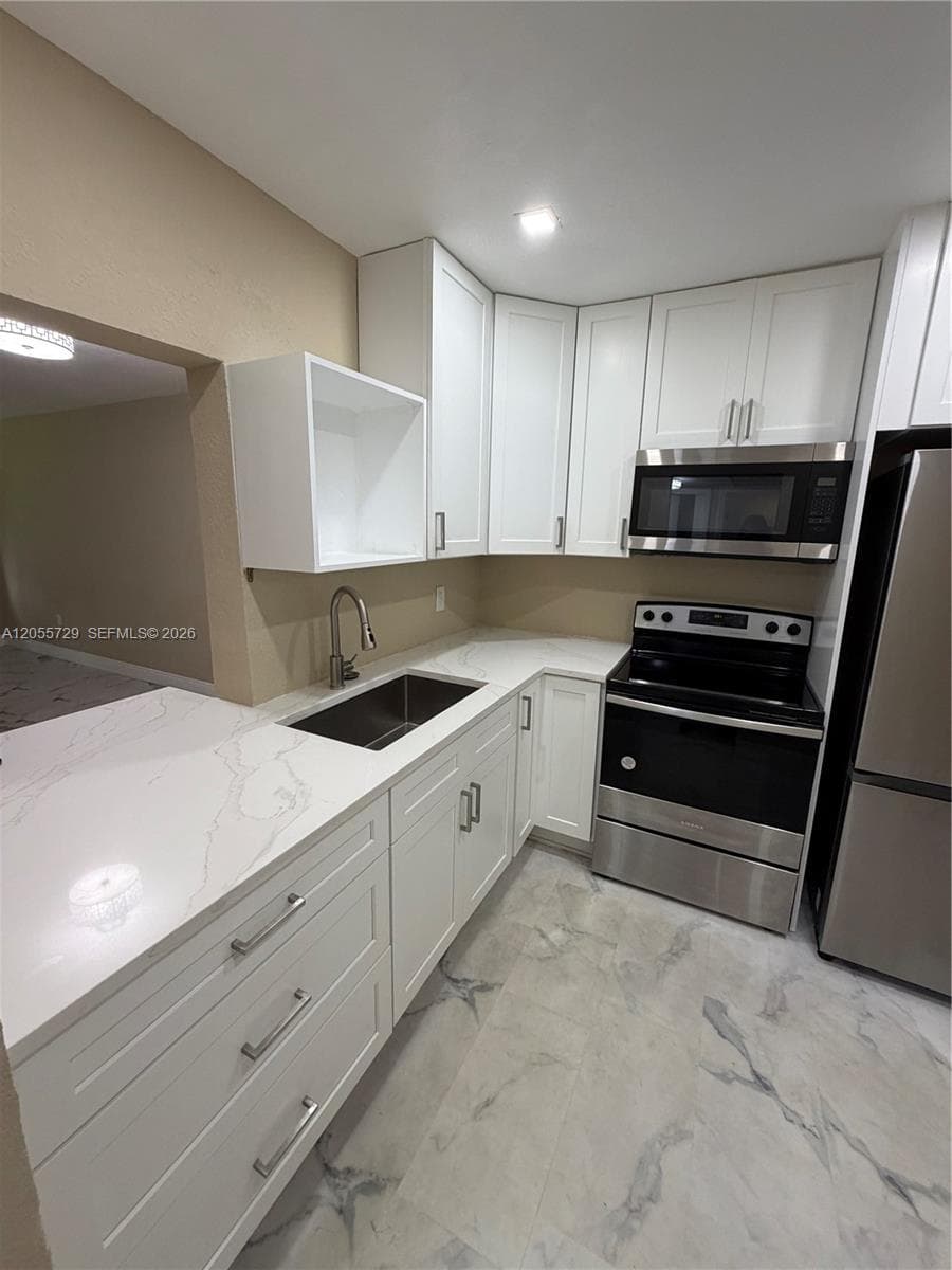 6720 Arbor Dr # 212, Miramar, FL 33023 — zdjęcie 3