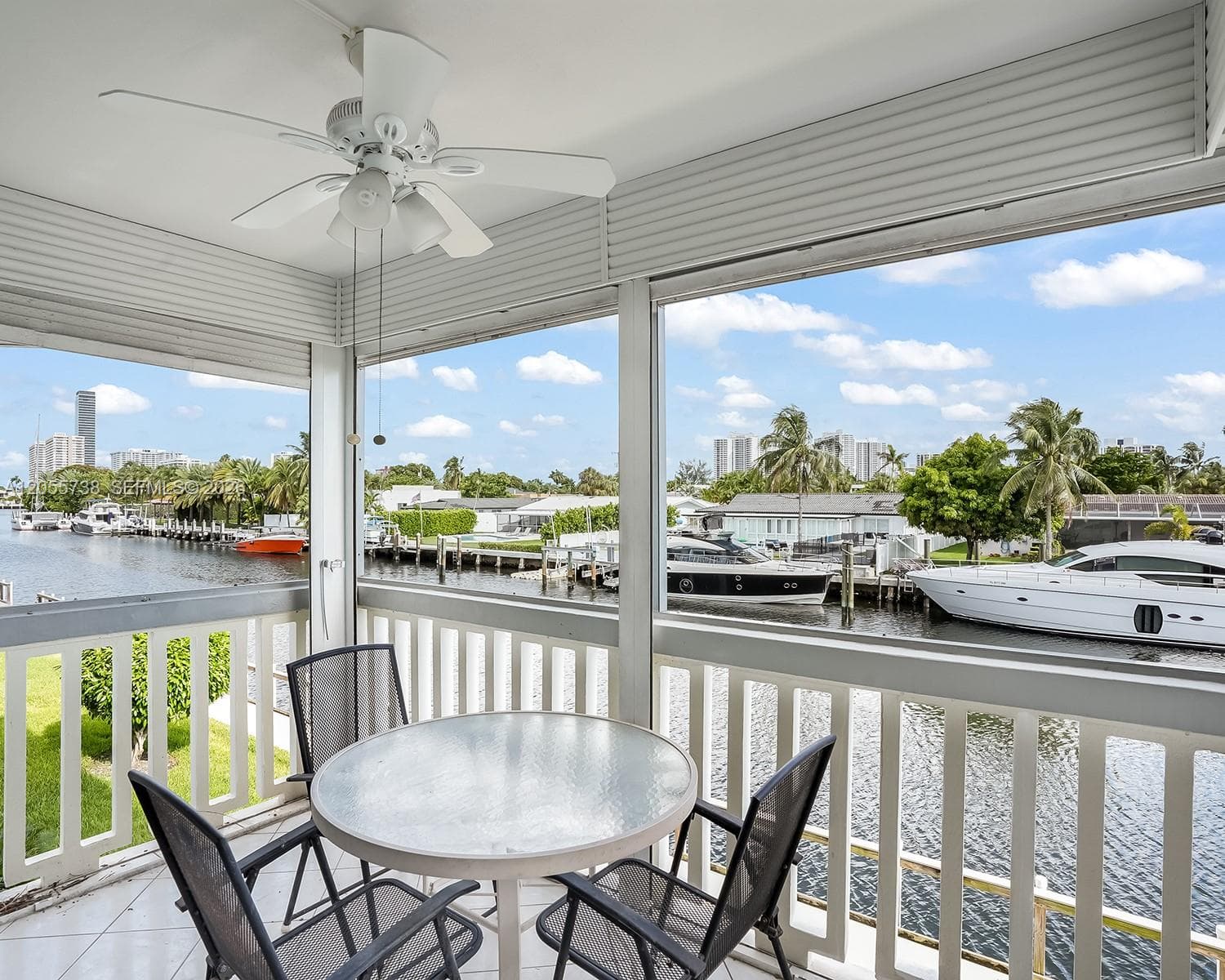 455 Paradise Isle Blvd # 207, Hallandale Beach, FL 33009 — zdjęcie 2