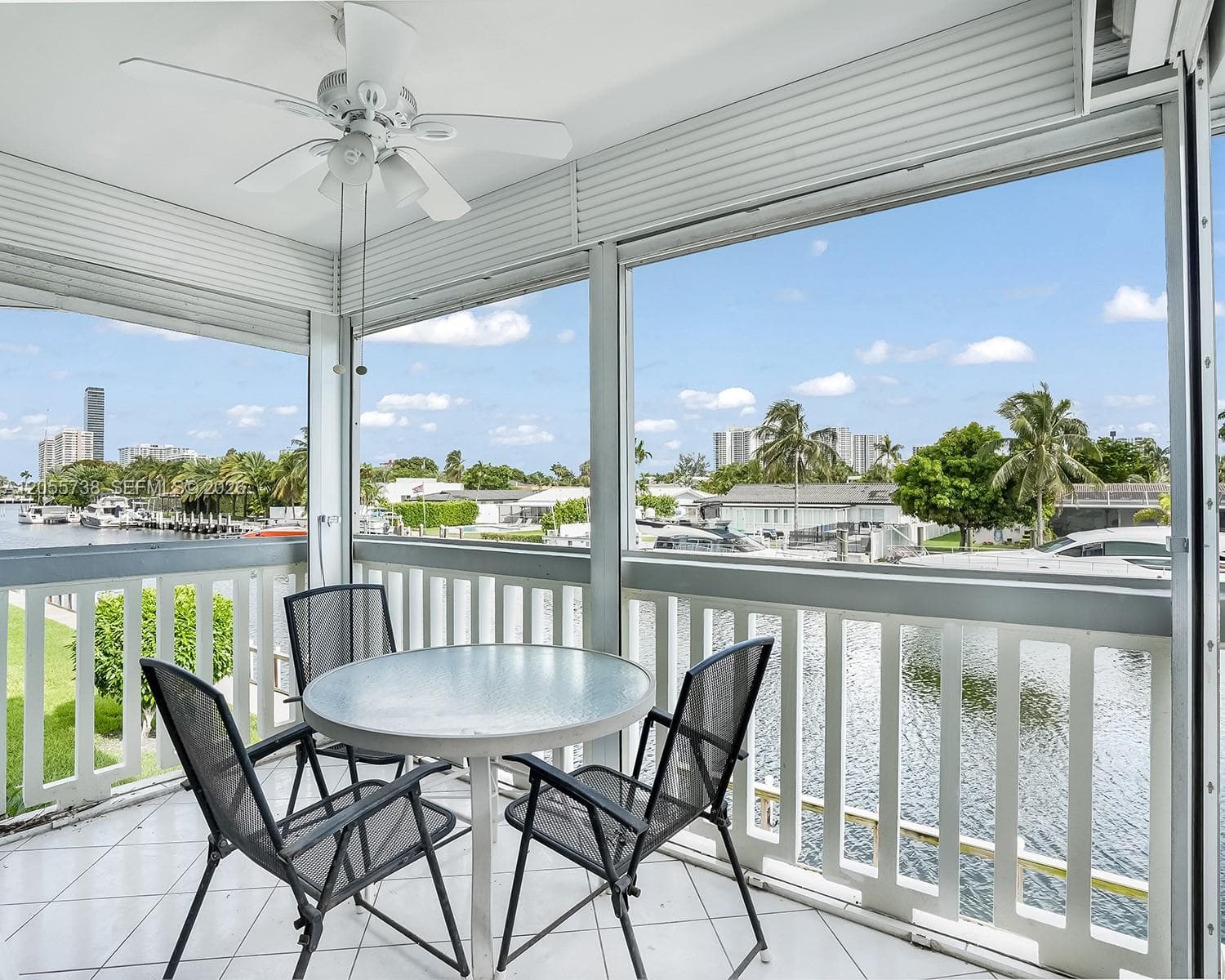 455 Paradise Isle Blvd # 207, Hallandale Beach, FL 33009