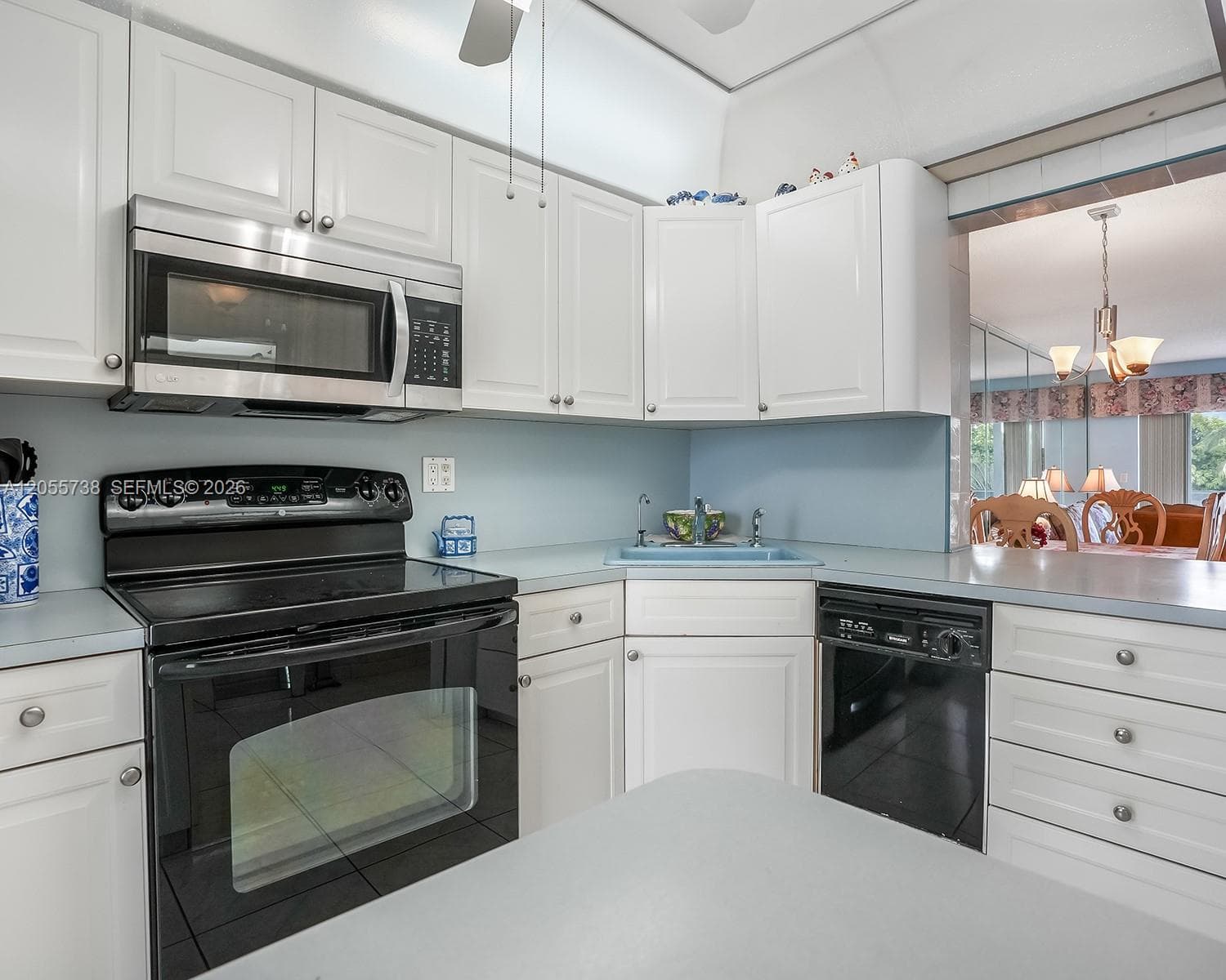 455 Paradise Isle Blvd # 207, Hallandale Beach, FL 33009 — zdjęcie 4