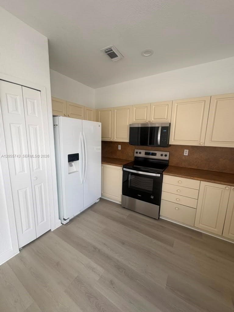 5420 NW 107th Ave # 301, Doral, FL 33178 — zdjęcie 4