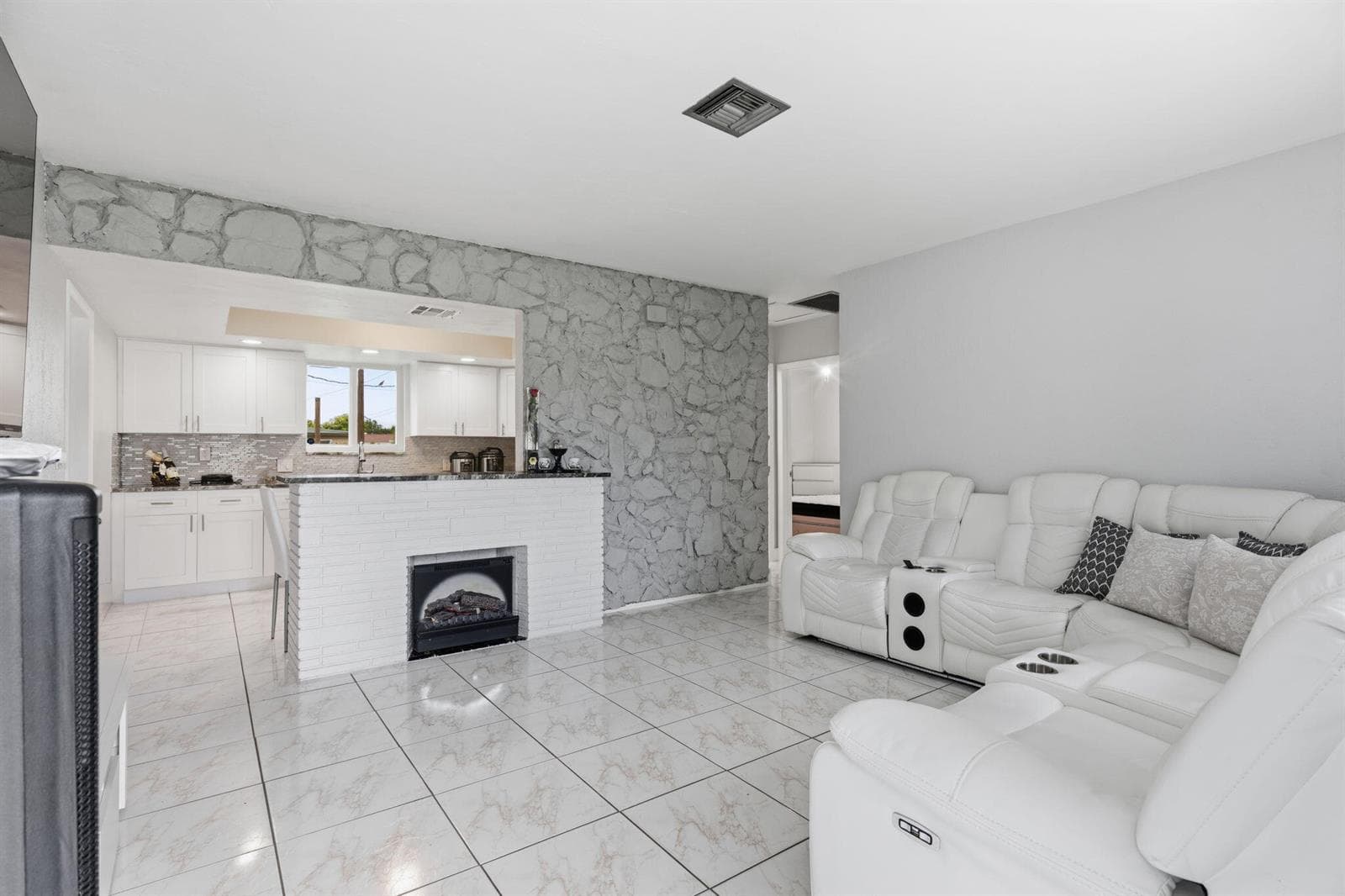 6273 SW 25TH Street, Miramar, FL 33023 — zdjęcie 5
