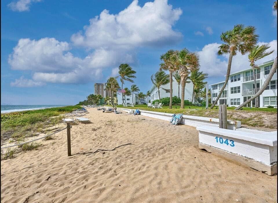 1043 HILLSBORO MILE # 21C, Hillsboro Beach, FL 33062 — zdjęcie 2