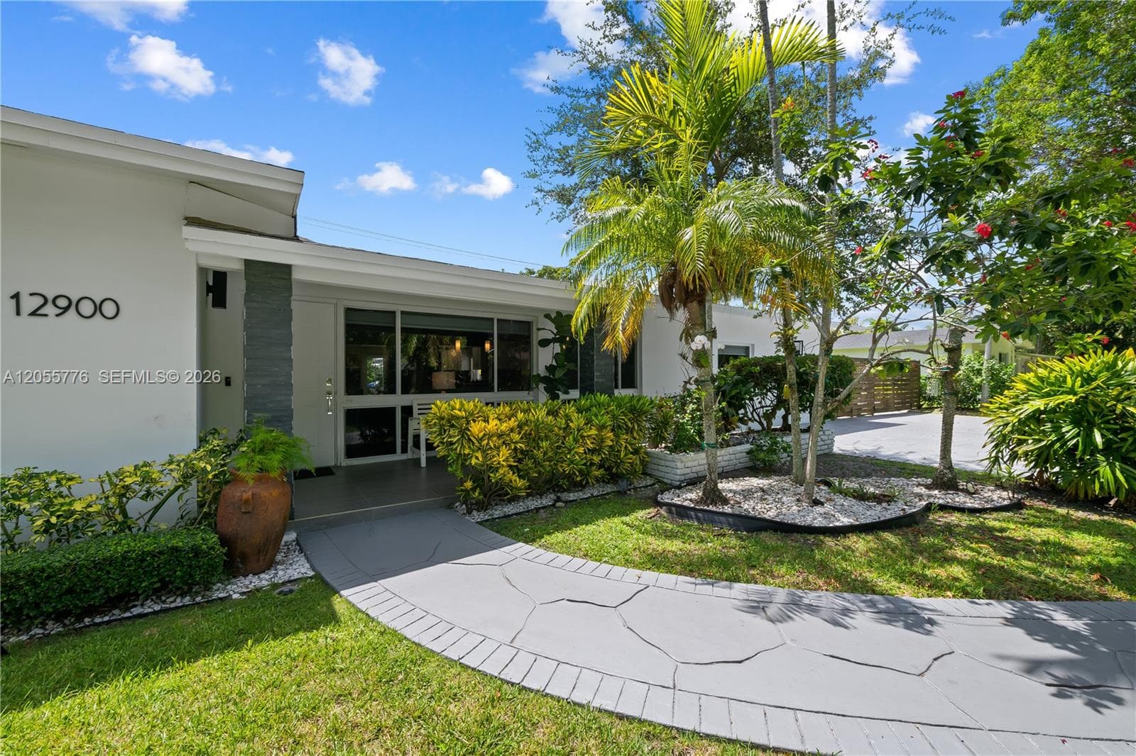 12900 SW 82nd Pl, Pinecrest, FL 33156 — zdjęcie 2