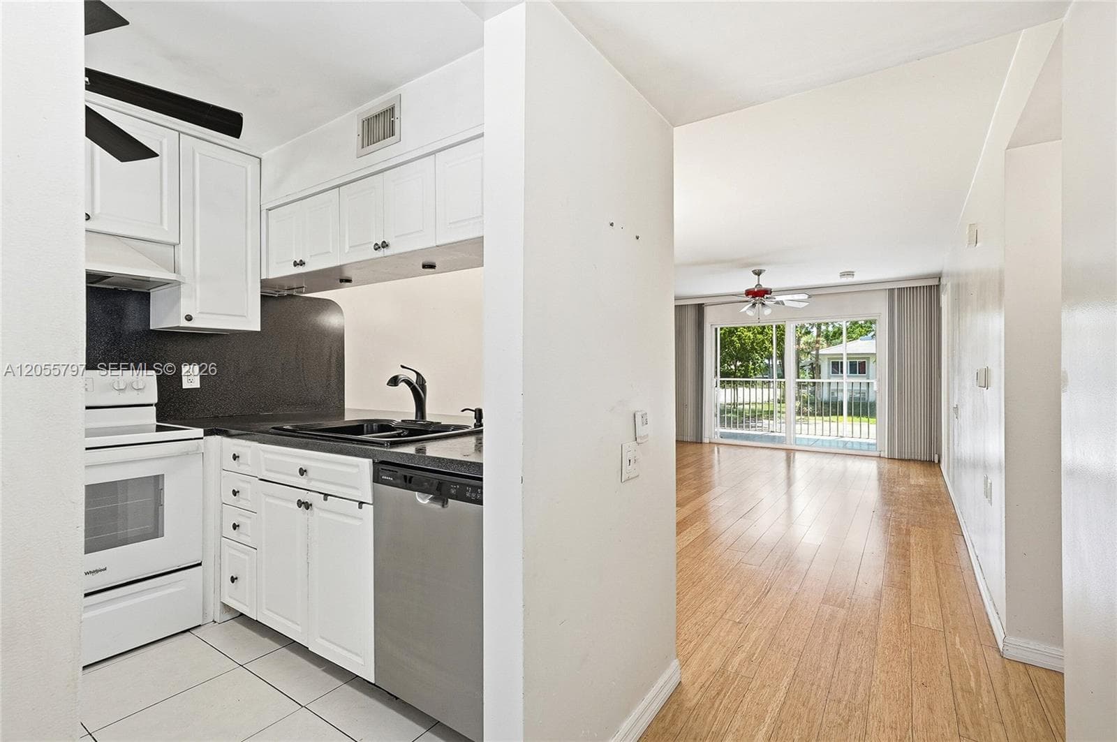 1105 Bahama Bnd # F2, Coconut Creek, FL 33066 — zdjęcie 4