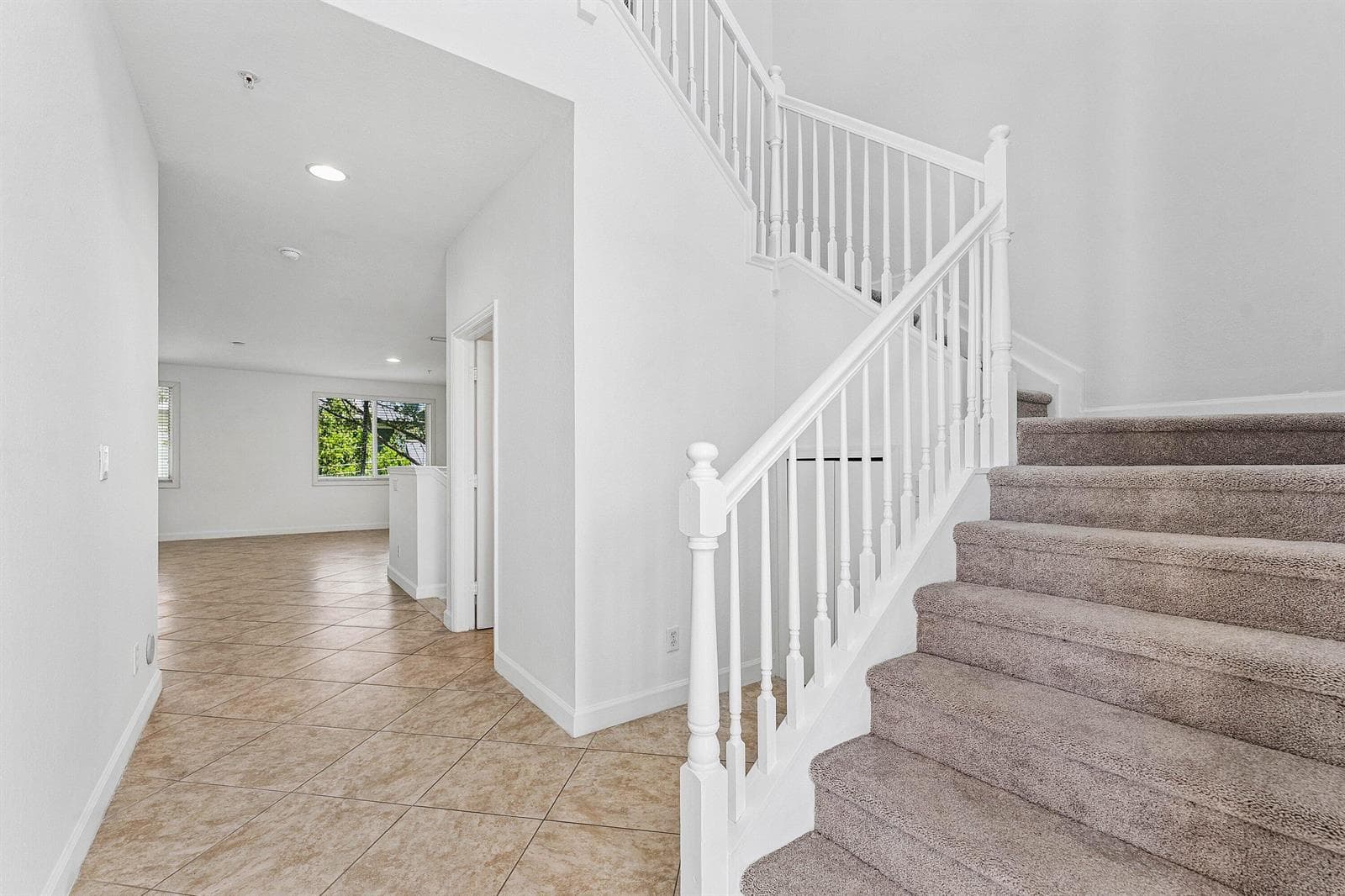 3030 WATERSIDE Circle, Boynton Beach, FL 33435 — zdjęcie 2