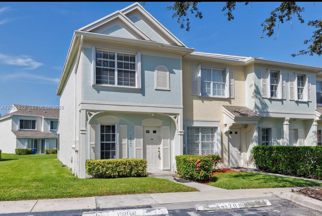 16640 Hemingway Dr # 16640, Weston, FL 33326