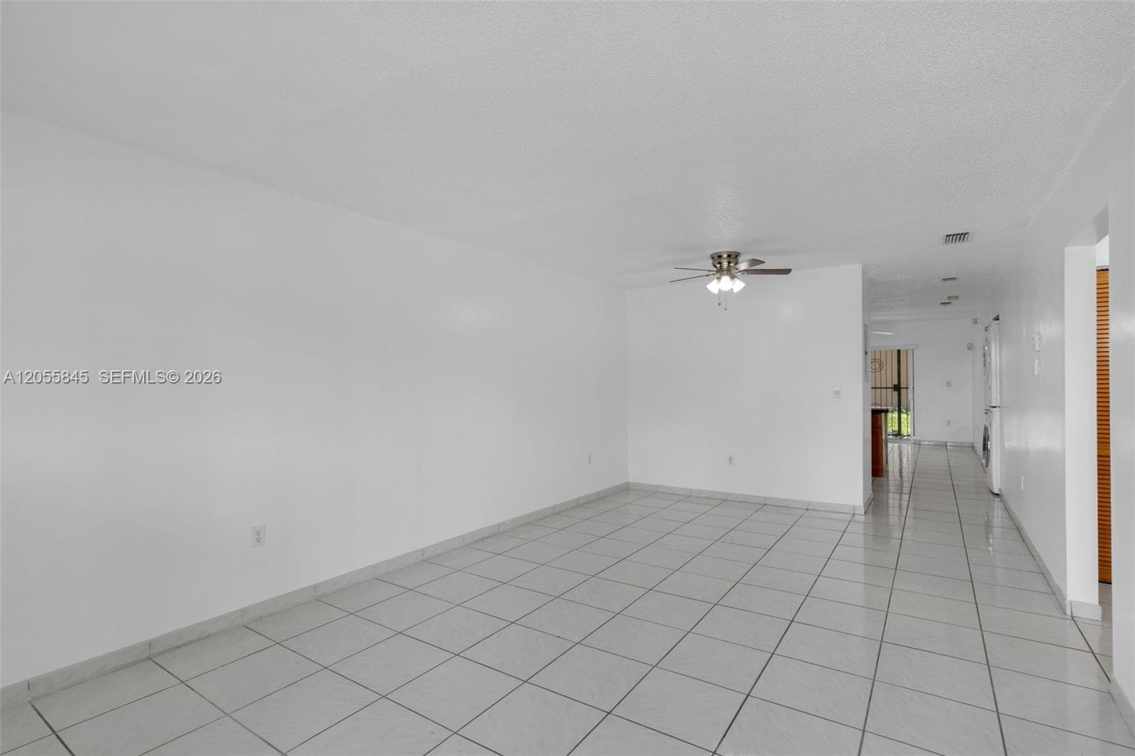 8851 NW 119th St # 3112-3, Hialeah Gardens, FL 33018 — zdjęcie 2