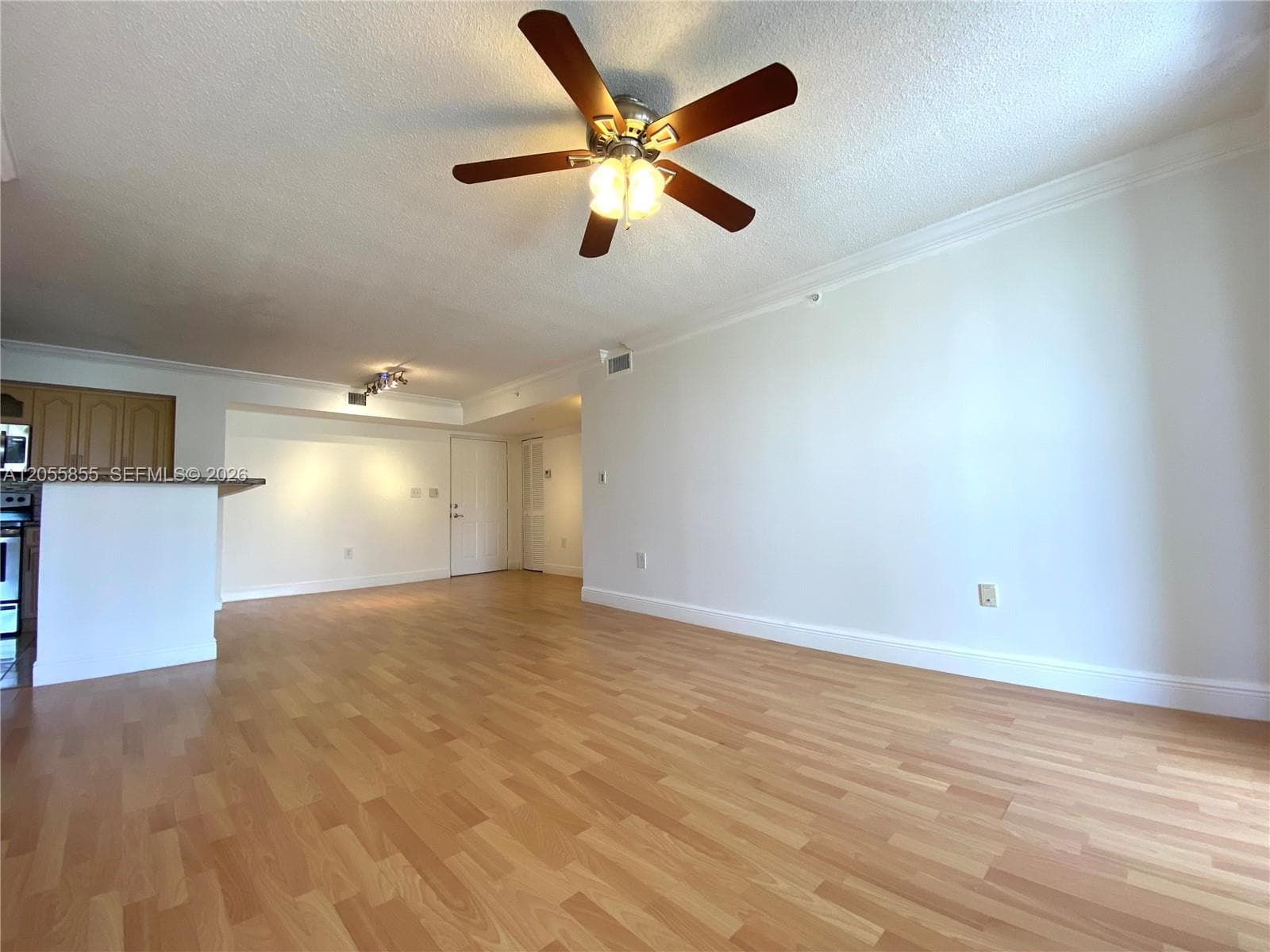 4560 NW 107th Ave # 205-12, Doral, FL 33178 — zdjęcie 2