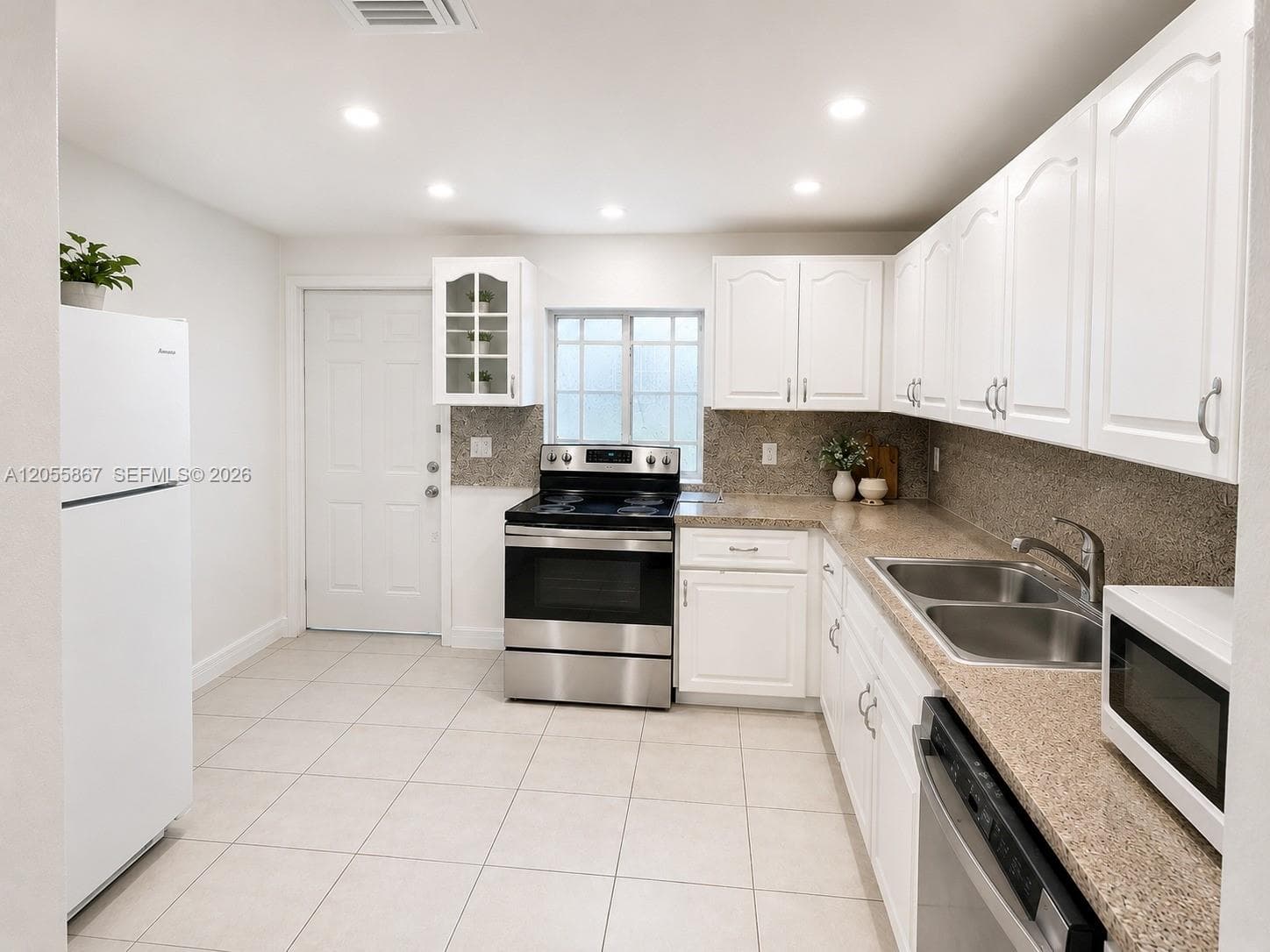 7529 NW 1st Ave, Miami, FL 33150 — zdjęcie 3
