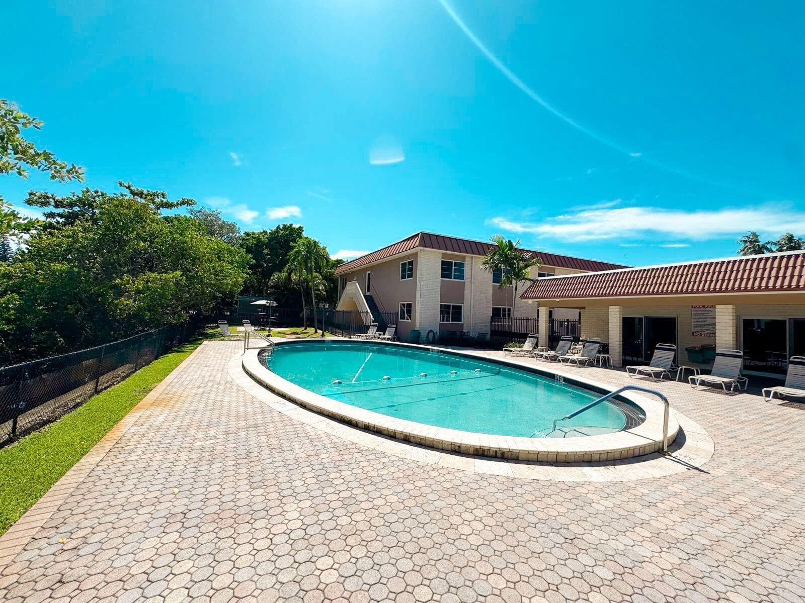 124 NE 19th Court # B102, Wilton Manors, FL 33305 — zdjęcie 2