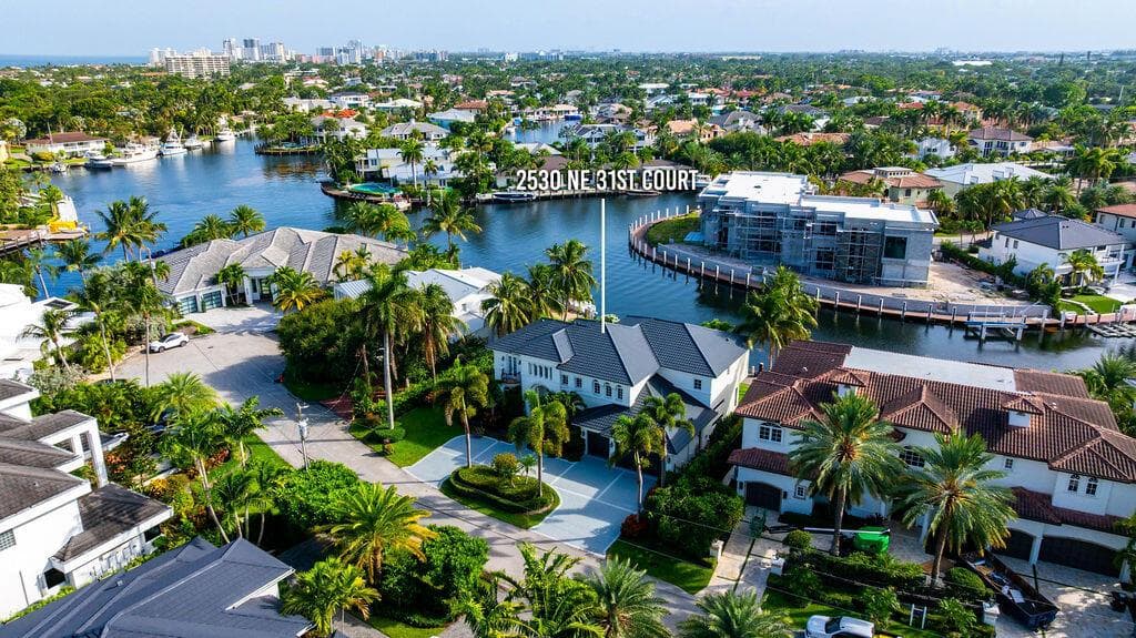2530 NE 31ST Court, Lighthouse Point, FL 33064 — zdjęcie 2