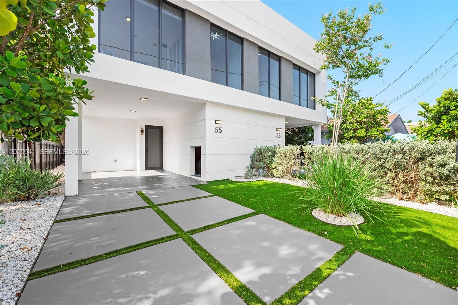53 NW 52nd St, Miami, FL 33127