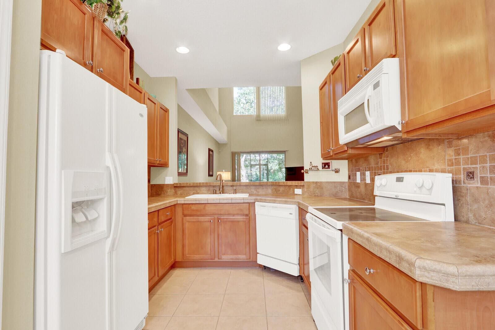 8123 CARNOUSTIE Place, Port St. Lucie, FL 34986 — zdjęcie 3