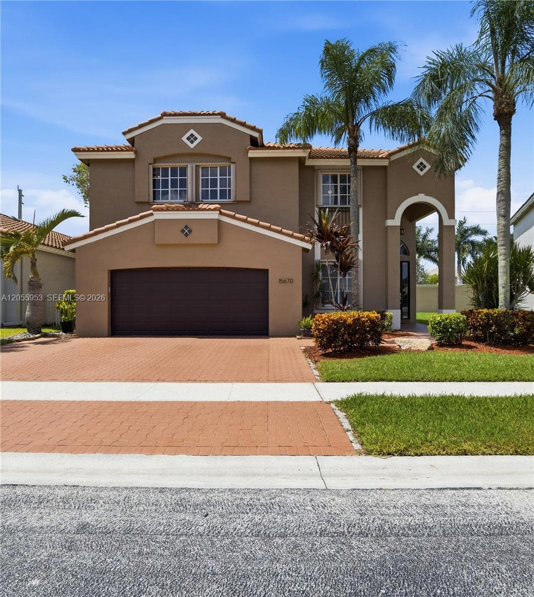 15670 SW 16th Ct, Pembroke Pines, FL 33027