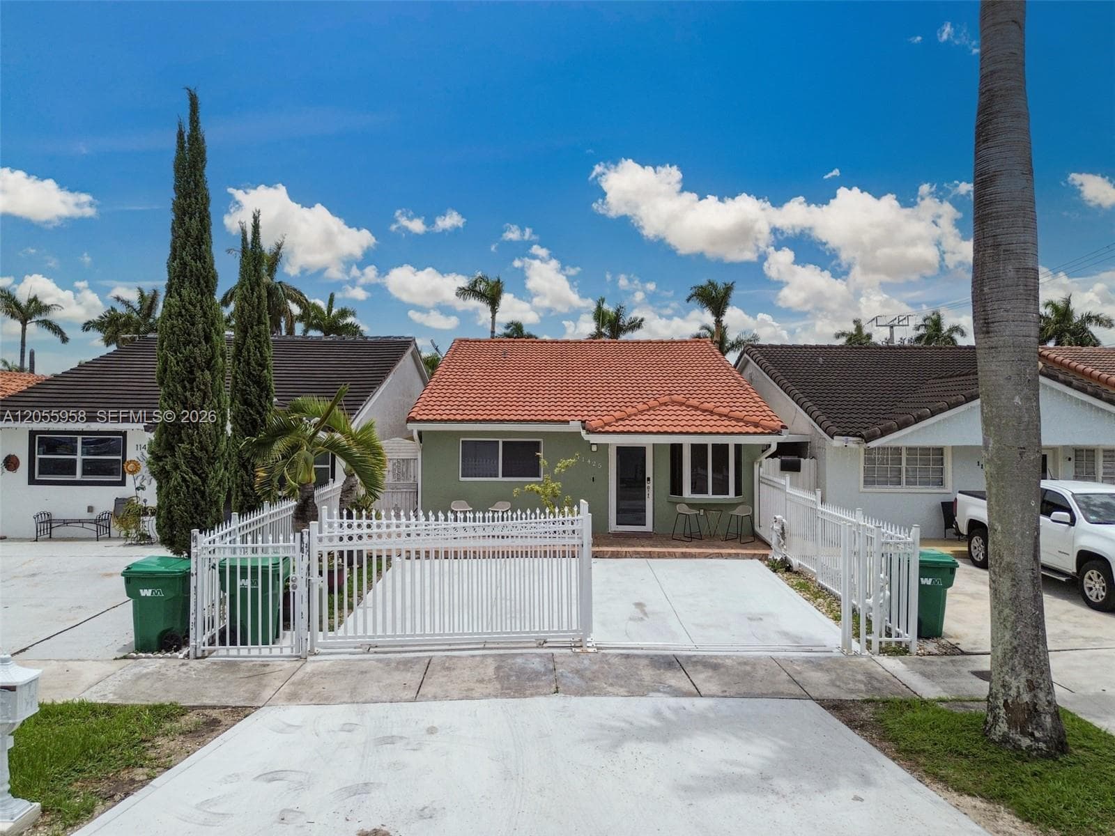 11425 NW 88th Ct, Hialeah Gardens, FL 33018